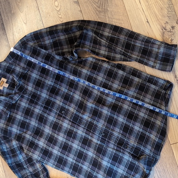 Foundry Plaid flannel shirts, 100% cotton, lot of two, men's LT - Picture 6 of 13